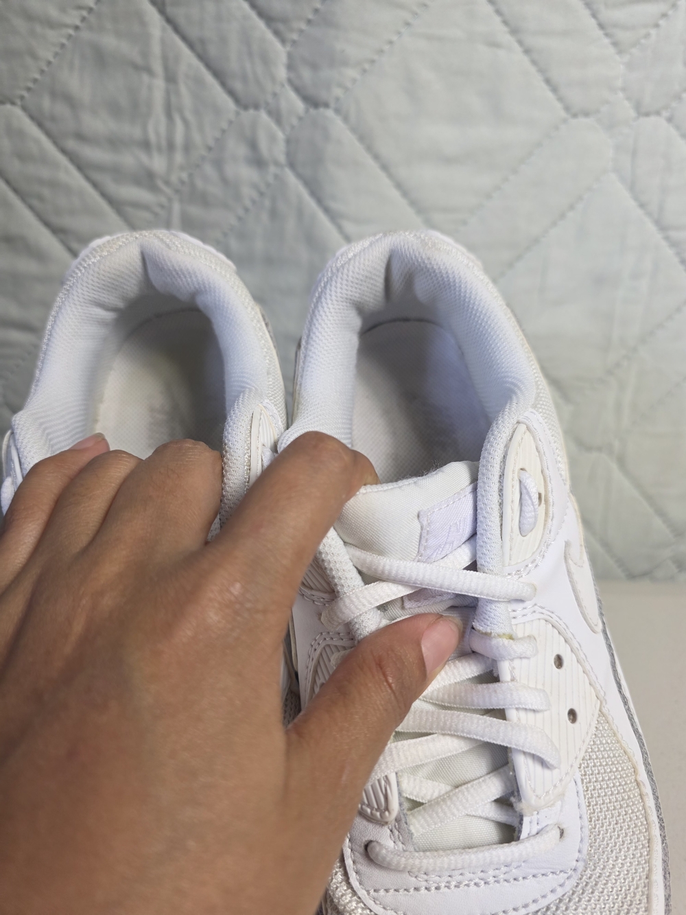 Nike Air Max 90 Twist Triple White Women Size 10 Athletic Sneakers - Picture 7 of 10